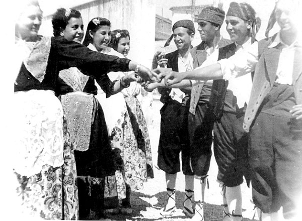 Festes_dansa_1941_J Gal__.jpg