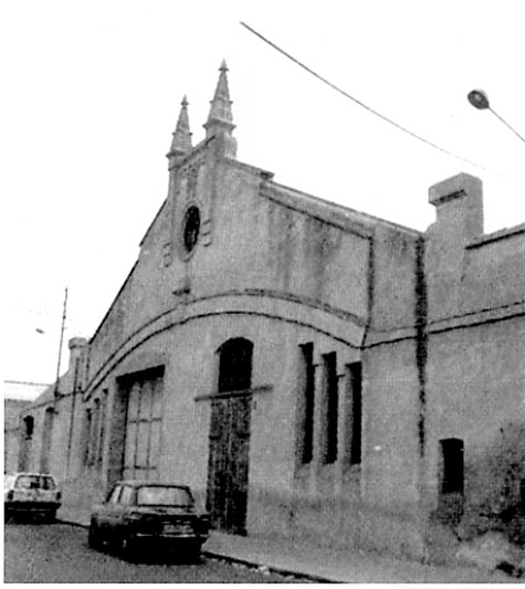 Faenes_taronges_magatzem_sant Ferran1970.jpg