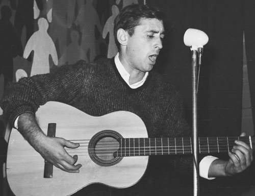 CAU_COS De Cos ByN RAYMON esp09 F2002.JPG